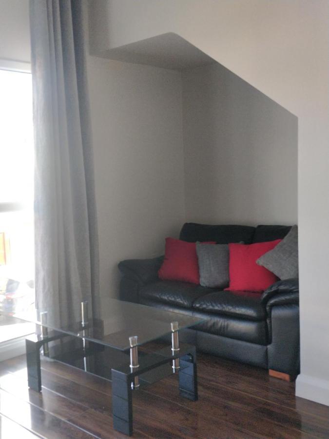 غالواي Salthill Village 3 Bed Apartment المظهر الخارجي الصورة